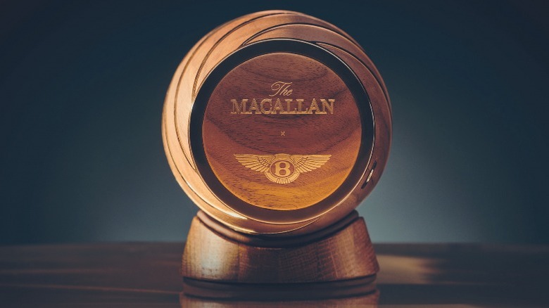 The branded closure of The Macallan Horizon's bottle