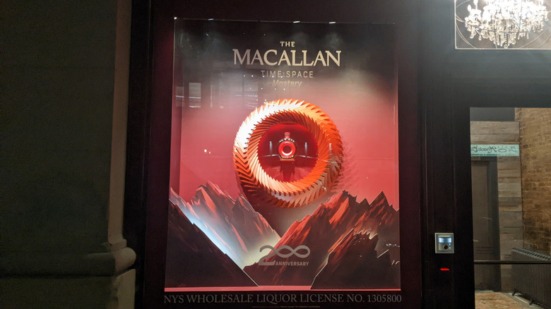 Macallan TIME : SPACE Mastery display