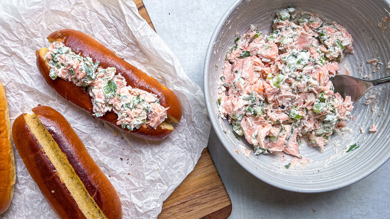 salmon salad buns