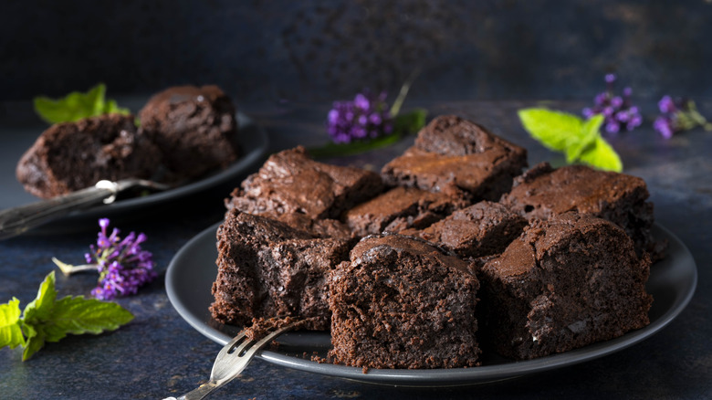 Brownies on plate with flowers