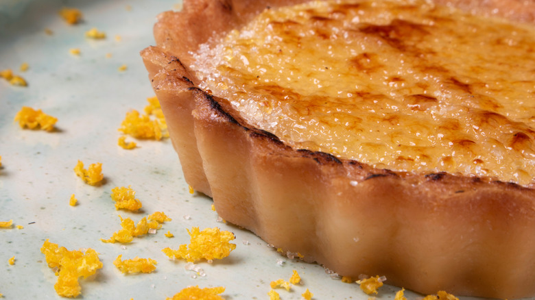 Custard pie with creme brulee topping