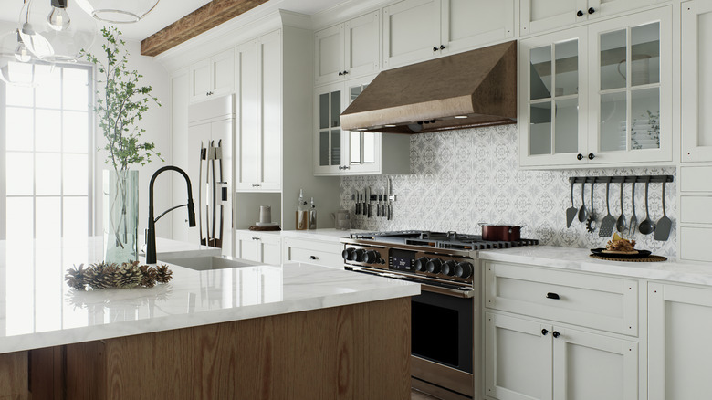 clean home kitchen