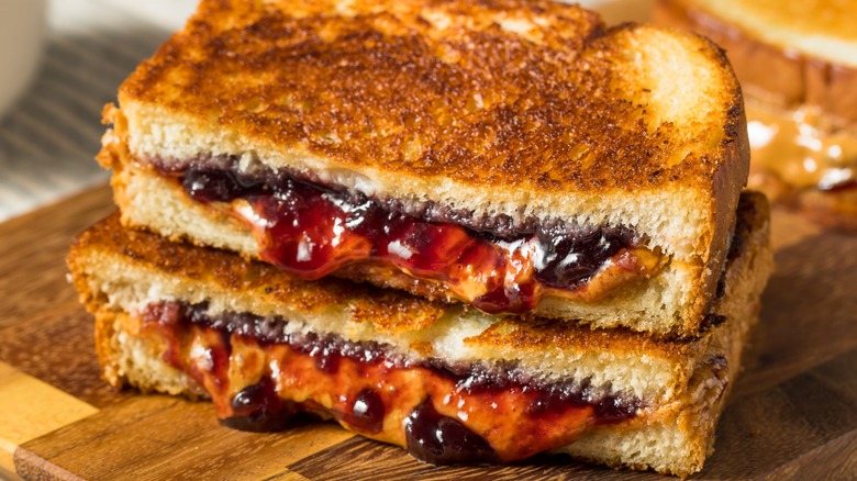 close up of PB&J sandwich