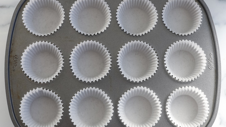 muffin pan with paper liners