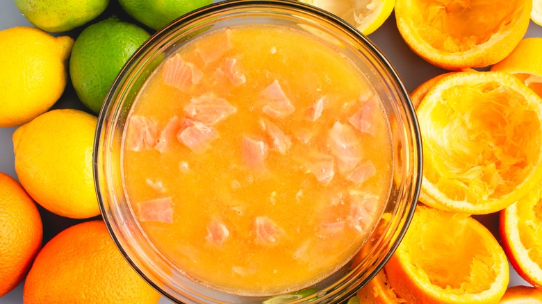 meat marinating in citrus