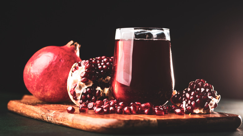 Pomegranate juice and fruit