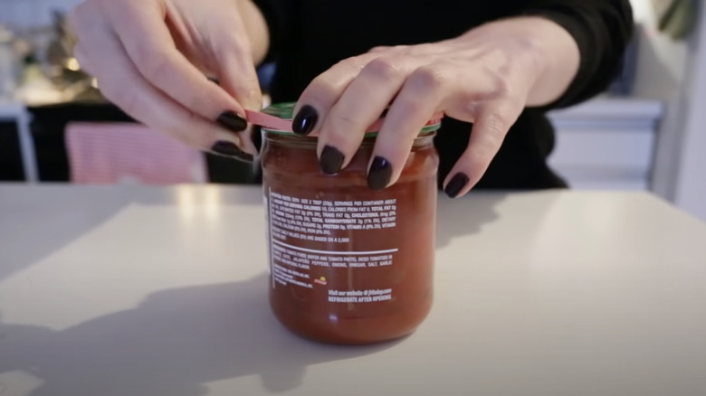 How to Open a Stuck Jar, According to Martha Stewart