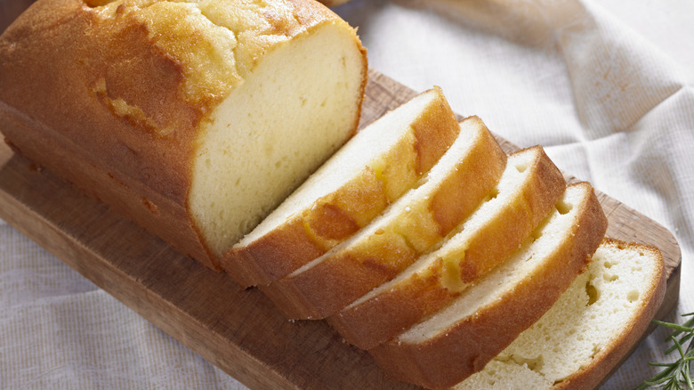 pound cake on a cutting board