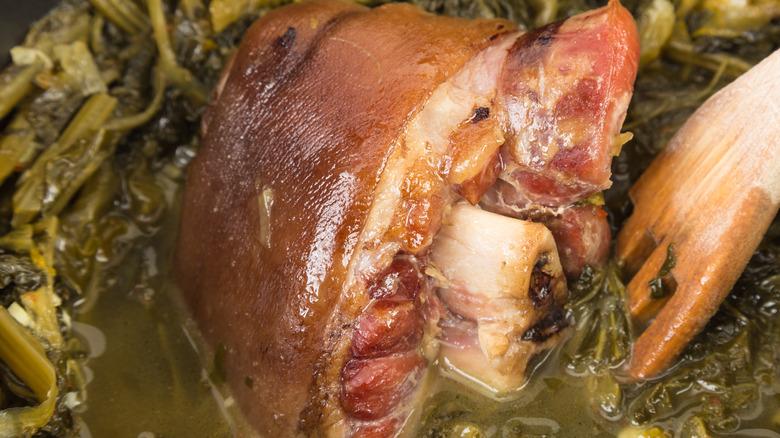 ham hock in collard greens