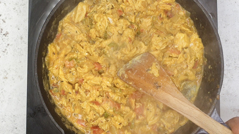 cooking masala egg bhurji