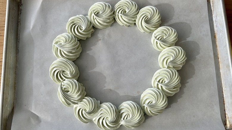 Piped green tea meringue wreath