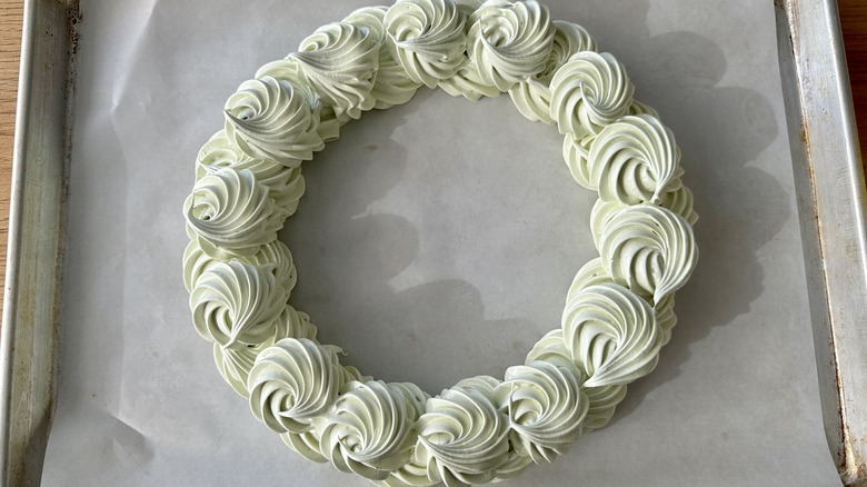 Piped green tea meringue wreath