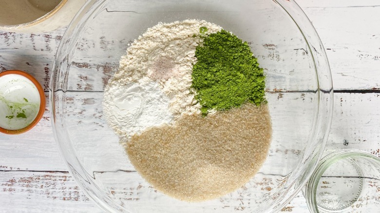 matcha muffin dry ingredients