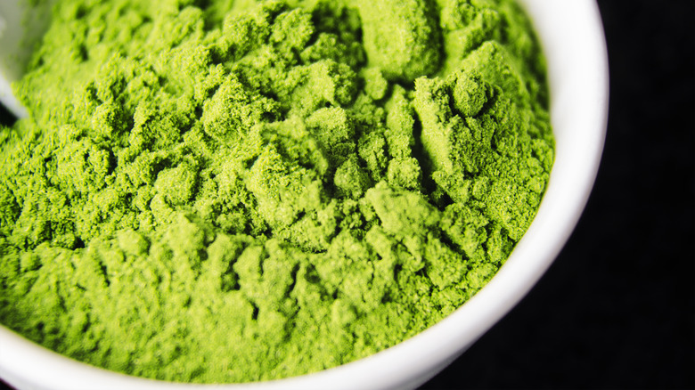 fine matcha powder in bowl