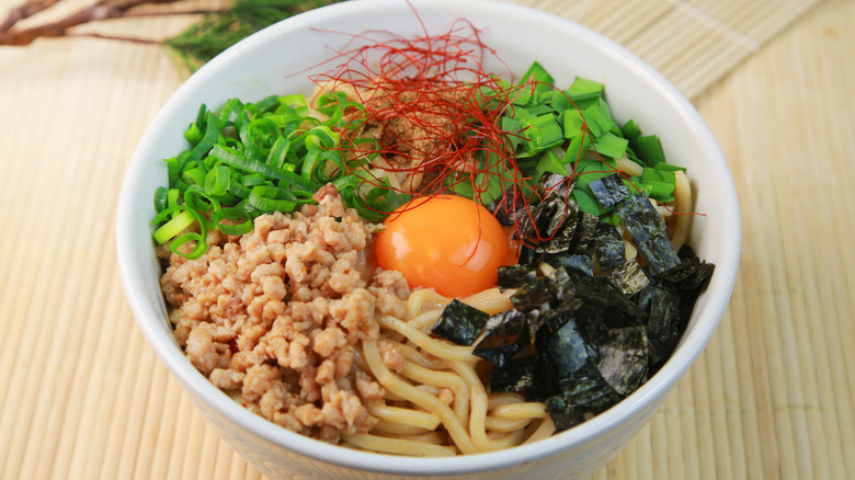 bowl of mazemen or mazesoba