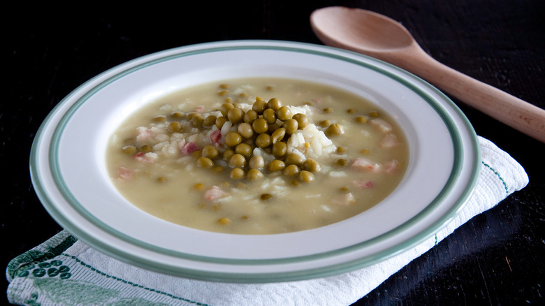 Bowl of risi e bisi