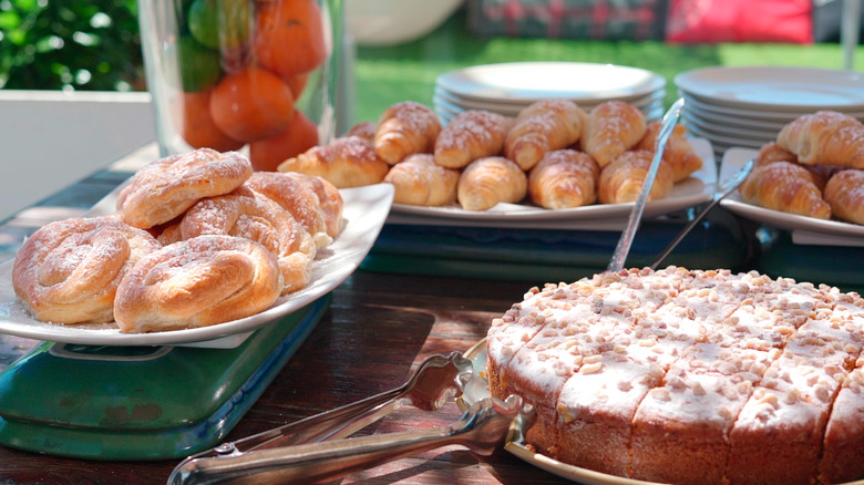 spanish pastry merienda