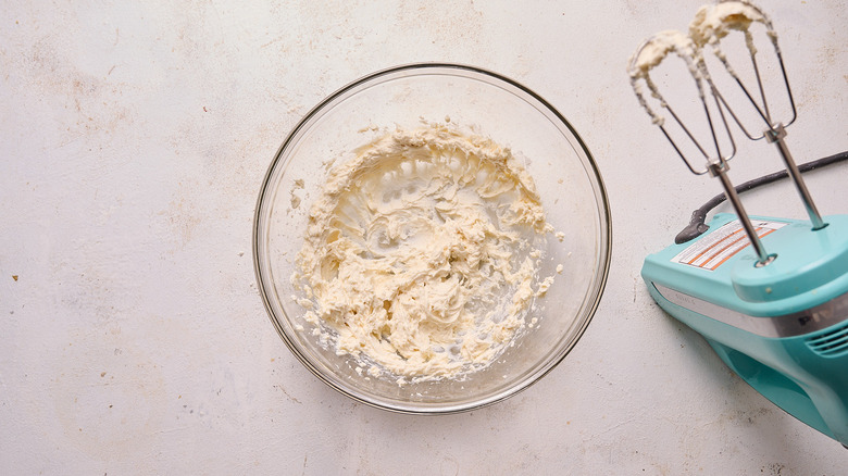 whipping ricotta cream in bowl