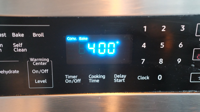 oven preheat display setting