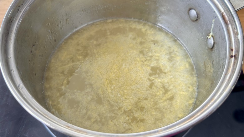 Simmering lemon mixture