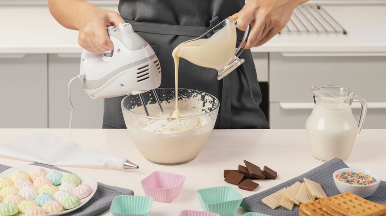 Mixing batter with a hand mixer