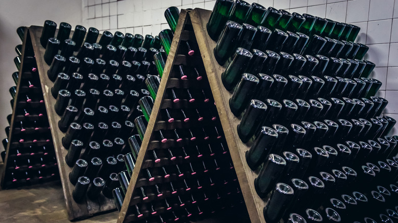 Champagne riddling racks