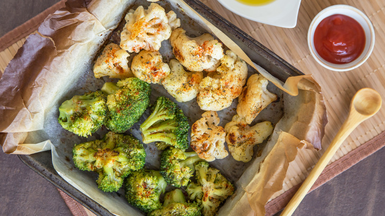 Baked cauliflower and broccoli