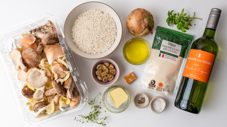 ingredients for mushroom and roasted garlic risotto