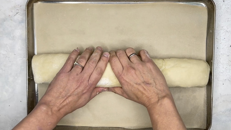 Shaping stromboli 