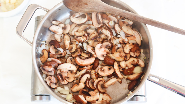 sauteed mushrooms