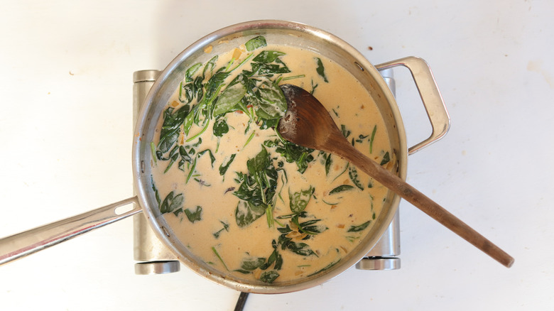 cream and spinach sauce