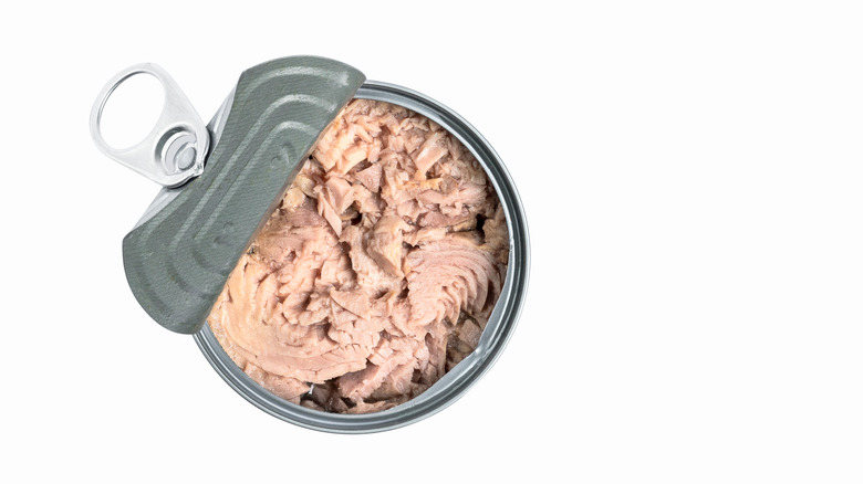 open can of chunk tuna