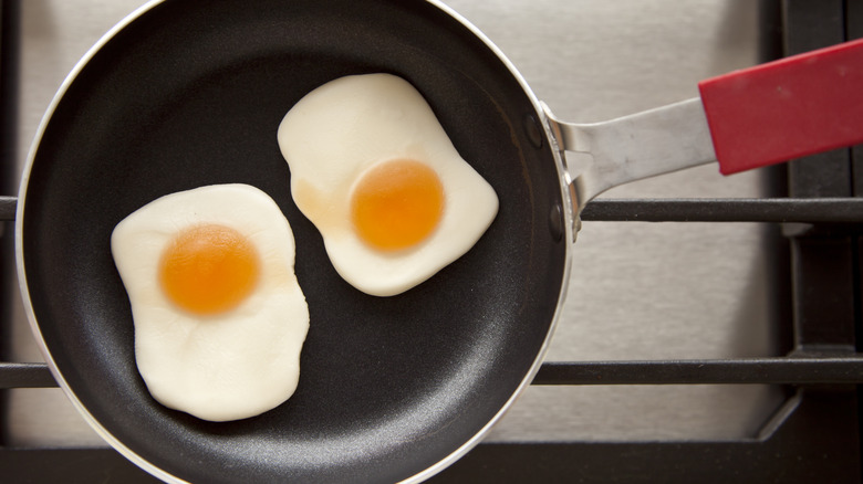 fake eggs in frying pan