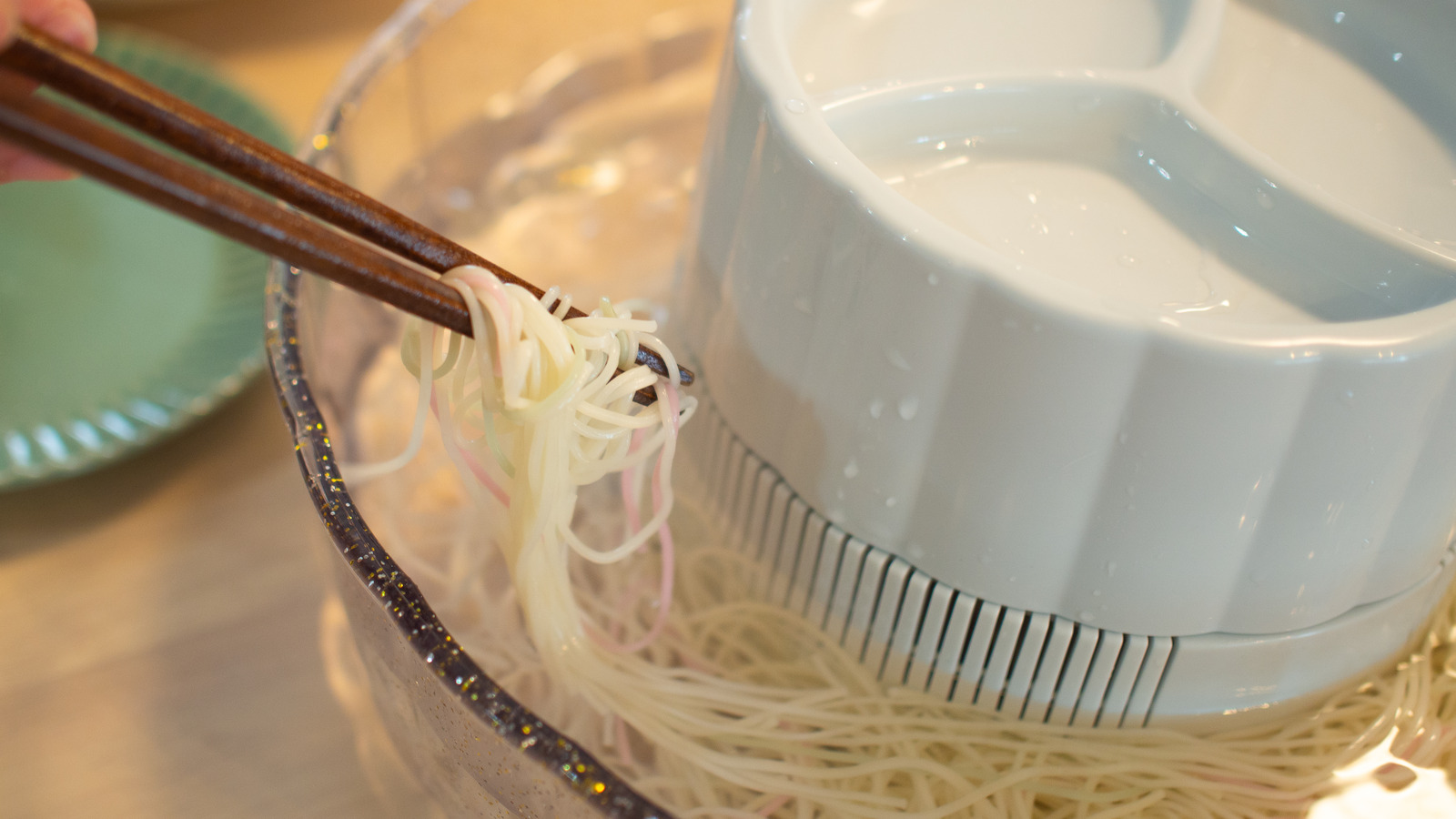 nagashi-somen-the-japanese-noodles-you-have-to-catch-first