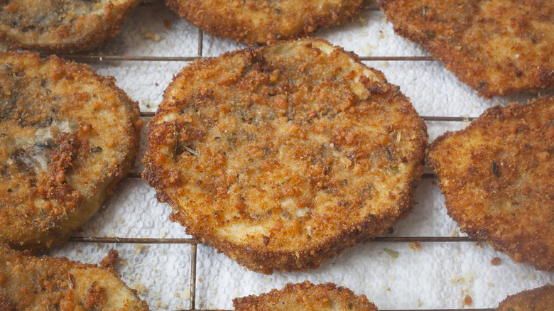 Fried eggplant on wire rack