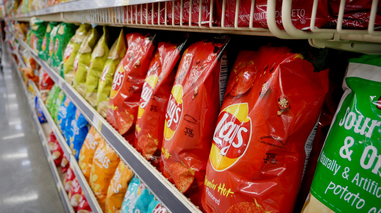 potato chips varieties on shelf