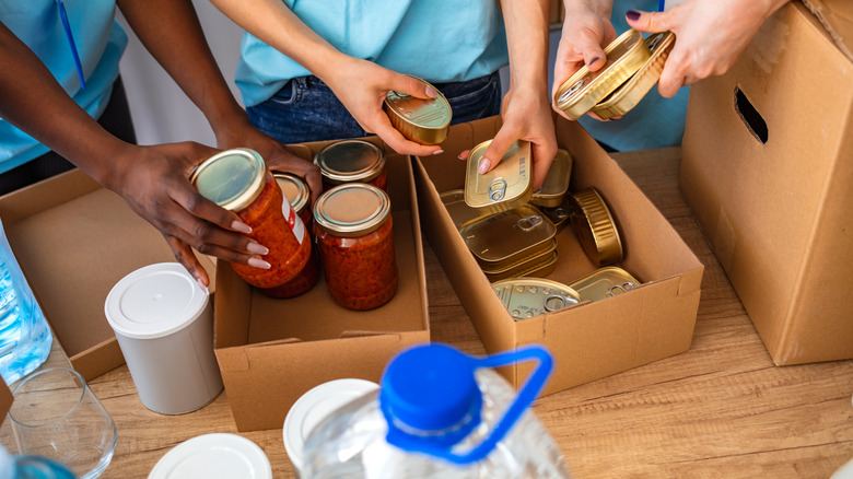 food bank volunteers