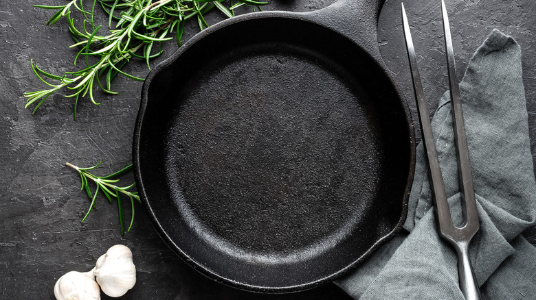 Mini cast iron skillet