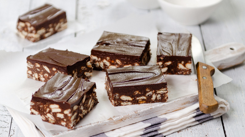 chocolate biscuit cake