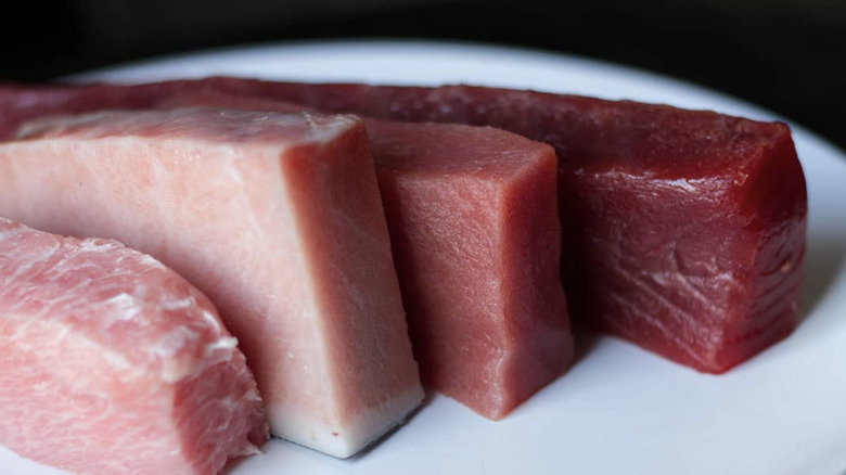 Noten with other tuna cuts