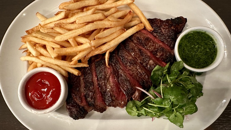 steak frites at porter house