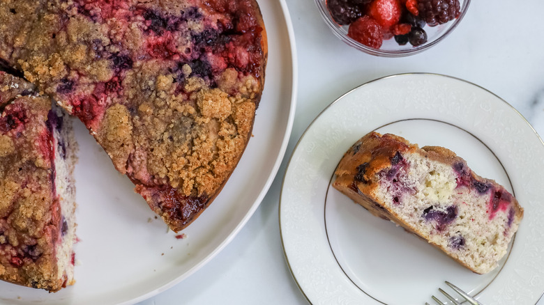 sliced old fashioned summer berry buckle