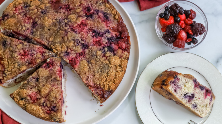 sliced summer berry buckle