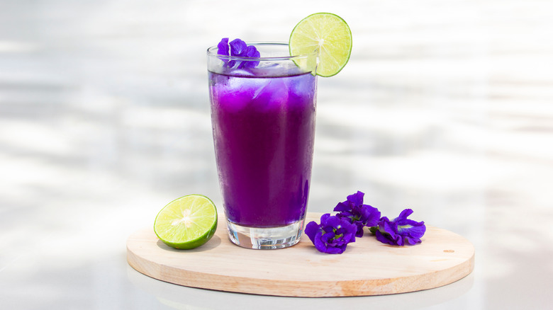 Butterfly pea flower cocktail