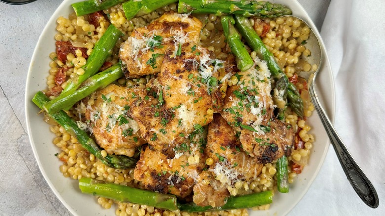 couscous with chicken and asparagus