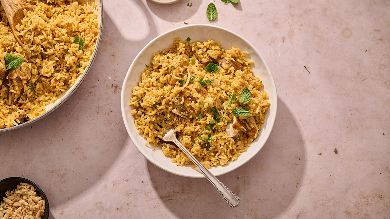 chicken biryani in bowl