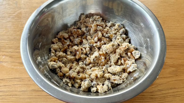 Chocolate chip walnut crumble