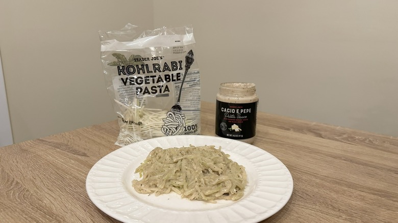 Pasta plate and ingredient containers