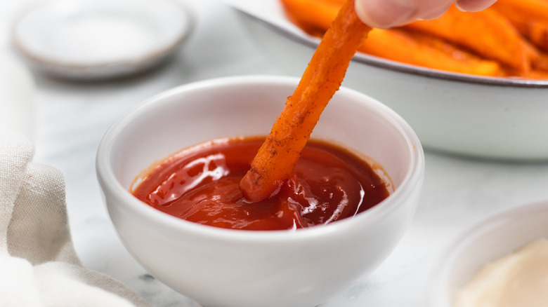 oven-baked sweet potato fries  