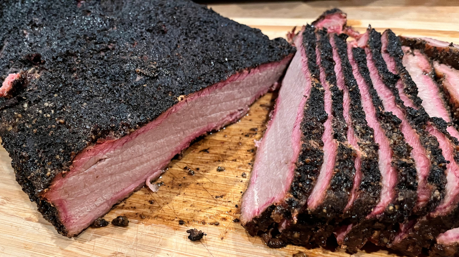 Oven Vs Slow Cooker: Which Is Better For Reheating Brisket?